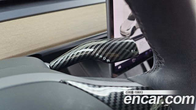 Tesla Model Y 2021 — photo 12