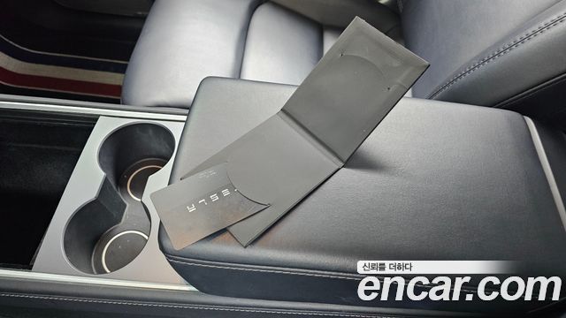 Tesla Model Y 2021 — photo 22