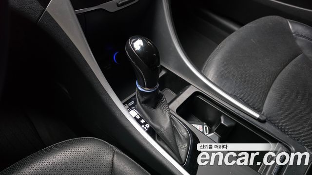 Hyundai Sonata 2012 — photo 9