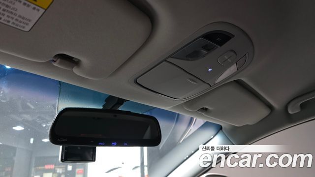 Hyundai Sonata 2012 — photo 18