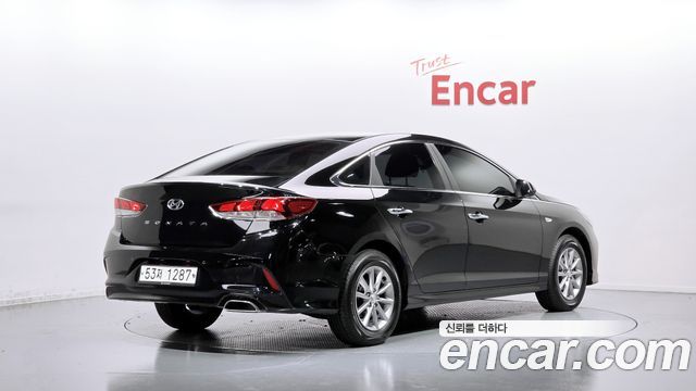 Hyundai Sonata 2018 — photo 2