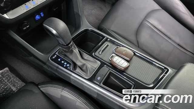 Hyundai Sonata 2018 — photo 9