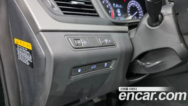 Hyundai Sonata 2018 — photo 12