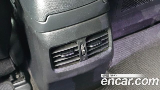 Hyundai AVANTE 2014 — photo 27