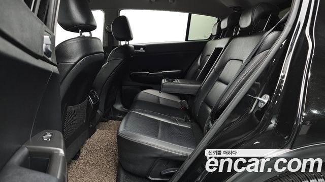 Kia Sportage 2016 — photo 11
