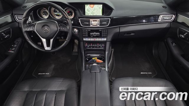 Mercedes-Benz E-Class 2015 — photo 7