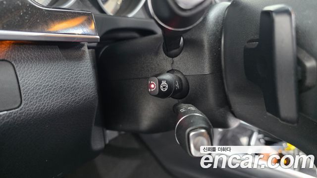 Mercedes-Benz E-Class 2015 — photo 15
