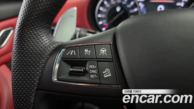 Maserati Levante 2023 — photo 20