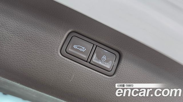 Genesis GV80 2022 — photo 18