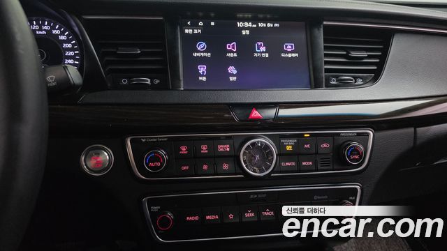 Kia K7 2019 — photo 20