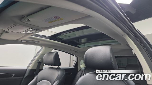 Kia K7 2019 — photo 24