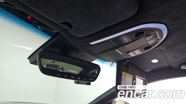 Genesis G70 2022 — photo 24
