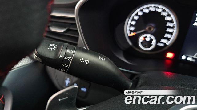 Genesis G70 2022 — photo 33