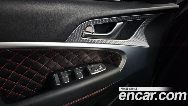 Genesis G70 2022 — photo 34