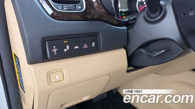 Kia Canival 2019 — photo 25
