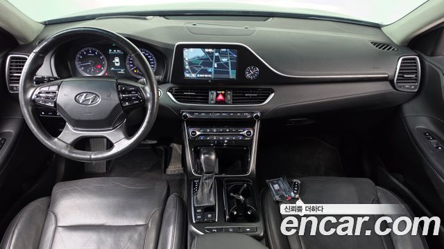 Hyundai Grandeur 2019 — photo 10