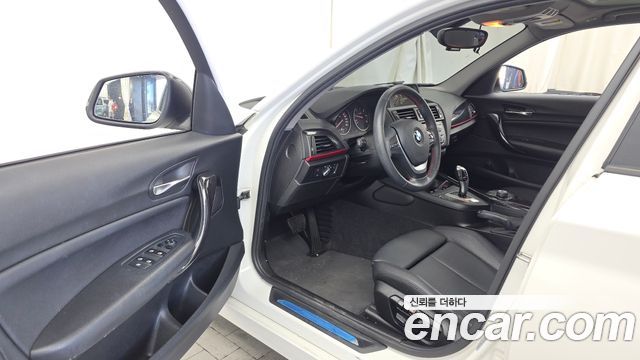 BMW 1-Series 2015 — photo 10
