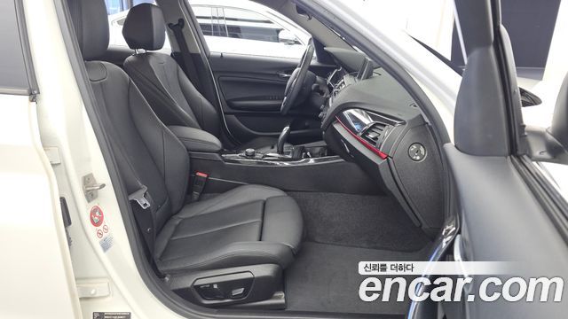 BMW 1-Series 2015 — photo 11