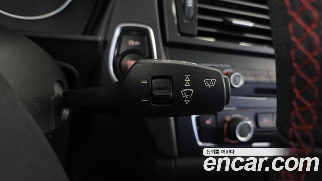 BMW 1-Series 2015 — photo 17
