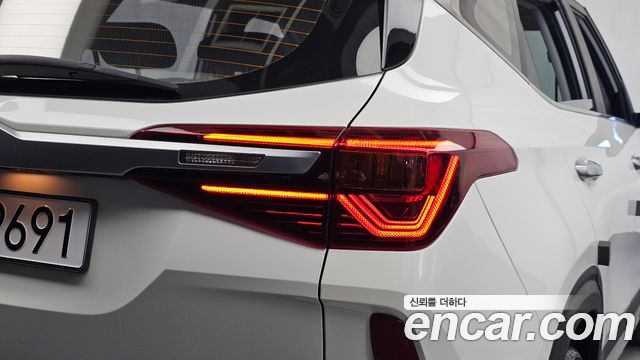 Kia Seltos 2022 — photo 9