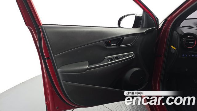 Hyundai Kona 2018 — photo 14