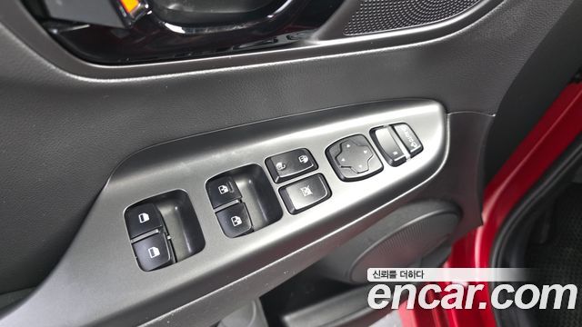 Hyundai Kona 2018 — photo 29