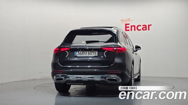 Mercedes-Benz GLC-Class 2023 — photo 4