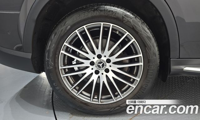Mercedes-Benz GLC-Class 2023 — photo 5