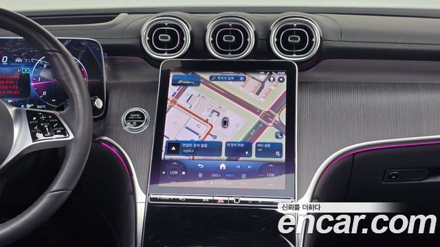 Mercedes-Benz GLC-Class 2023 — photo 20