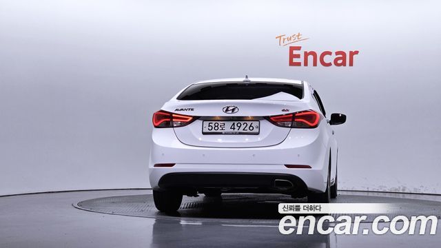 Hyundai AVANTE 2014 — photo 4