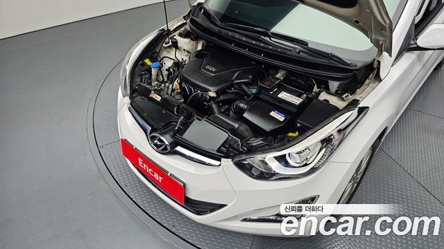 Hyundai AVANTE 2014 — photo 6
