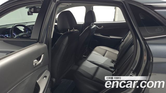 Hyundai Kona 2019 — photo 18