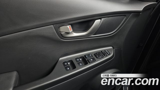 Hyundai Kona 2019 — photo 22