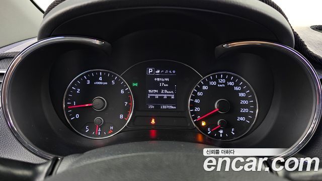 Kia K3 2017 — photo 8