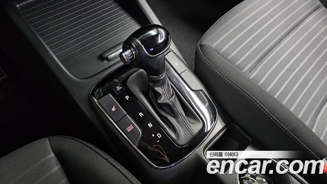 Kia K3 2017 — photo 9