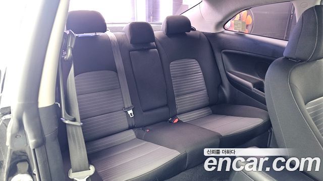 Kia K3 2017 — photo 12