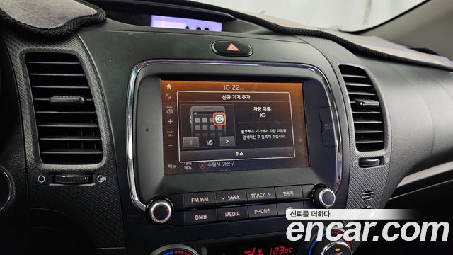 Kia K3 2017 — photo 16
