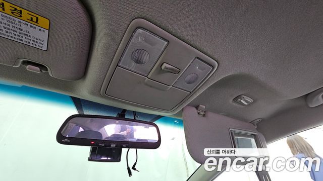 Kia K3 2017 — photo 17