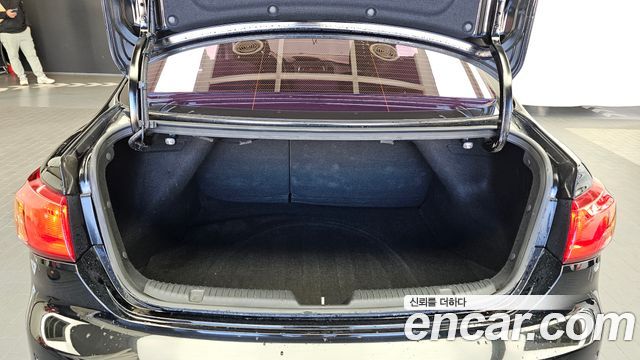 Kia K3 2017 — photo 20