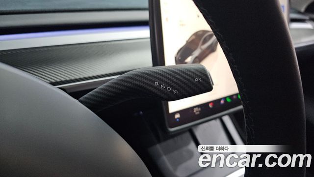 Tesla Model Y 2024 — photo 12