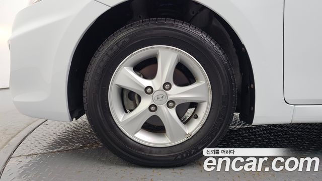 Hyundai Accent 2015 — photo 5