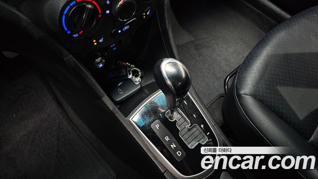 Hyundai Accent 2015 — photo 9
