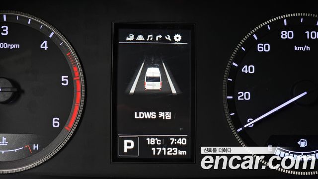 Hyundai Solati 2025 — photo 23