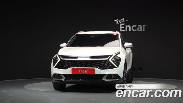 Kia Sportage 2023 — photo 3