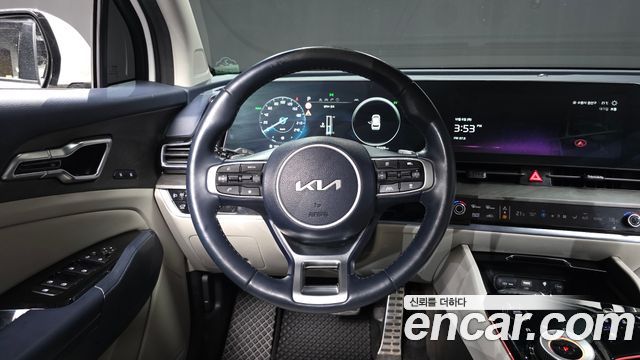 Kia Sportage 2023 — photo 19