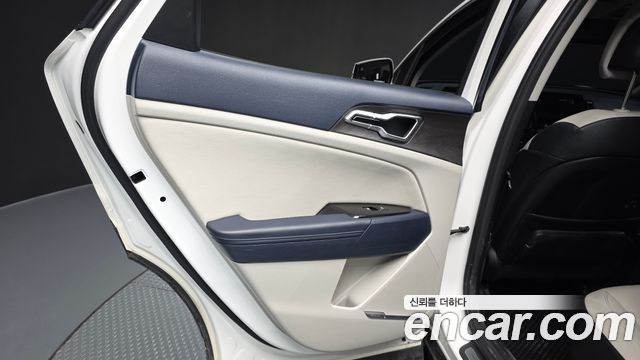 Kia Sportage 2023 — photo 15
