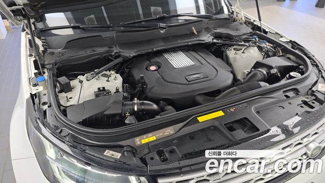 Land Rover Discovery 2019 — photo 6