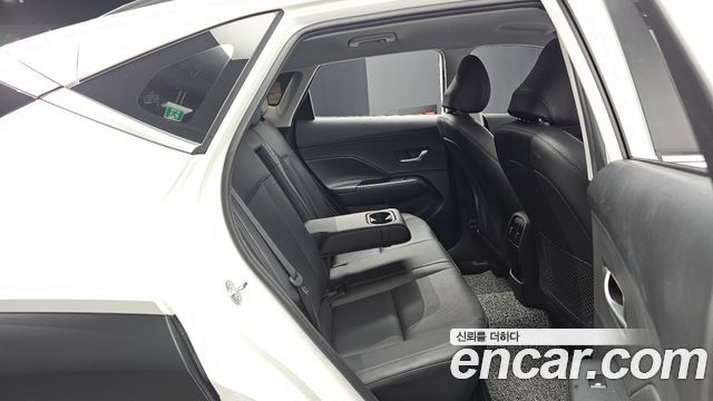 Hyundai Kona 2025 — photo 17