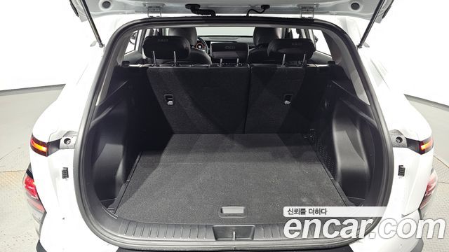 Hyundai Kona 2025 — photo 23