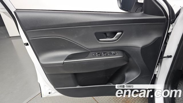 Hyundai Kona 2025 — photo 14